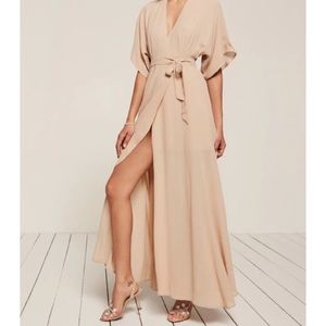 Reformation Winslow dress in champagne